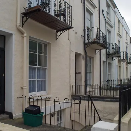 Appartement Gorgeous Flat In Heart Of Clifton à Bristol Extérieur photo