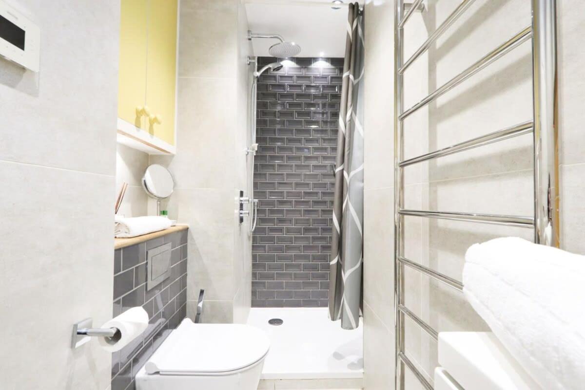 Apartment Gorgeous Flat In Heart Of Clifton *
